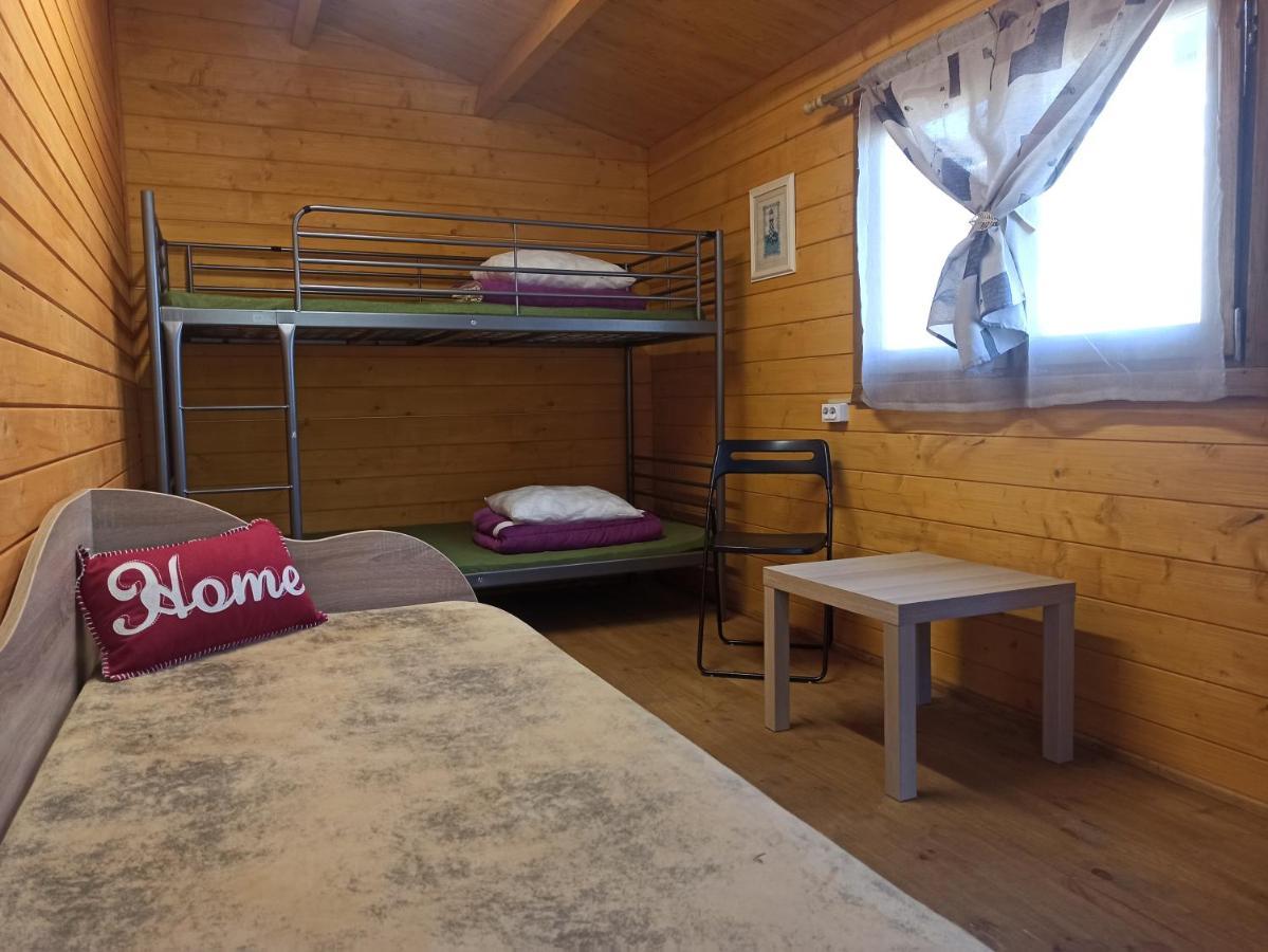 Birzai Camping Hotell Exteriör bild