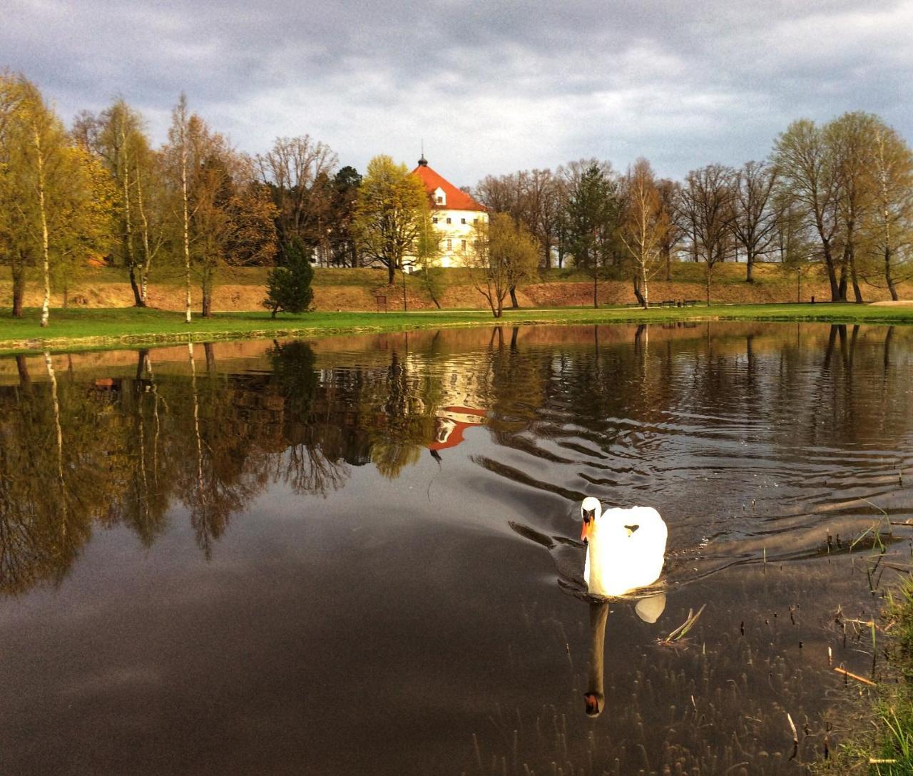 Birzai Camping Hotell Exteriör bild