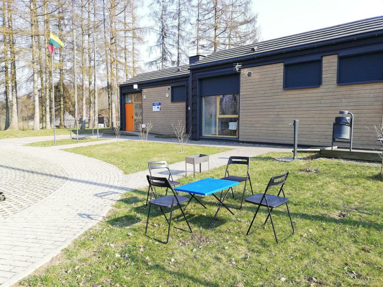 Birzai Camping Hotell Exteriör bild